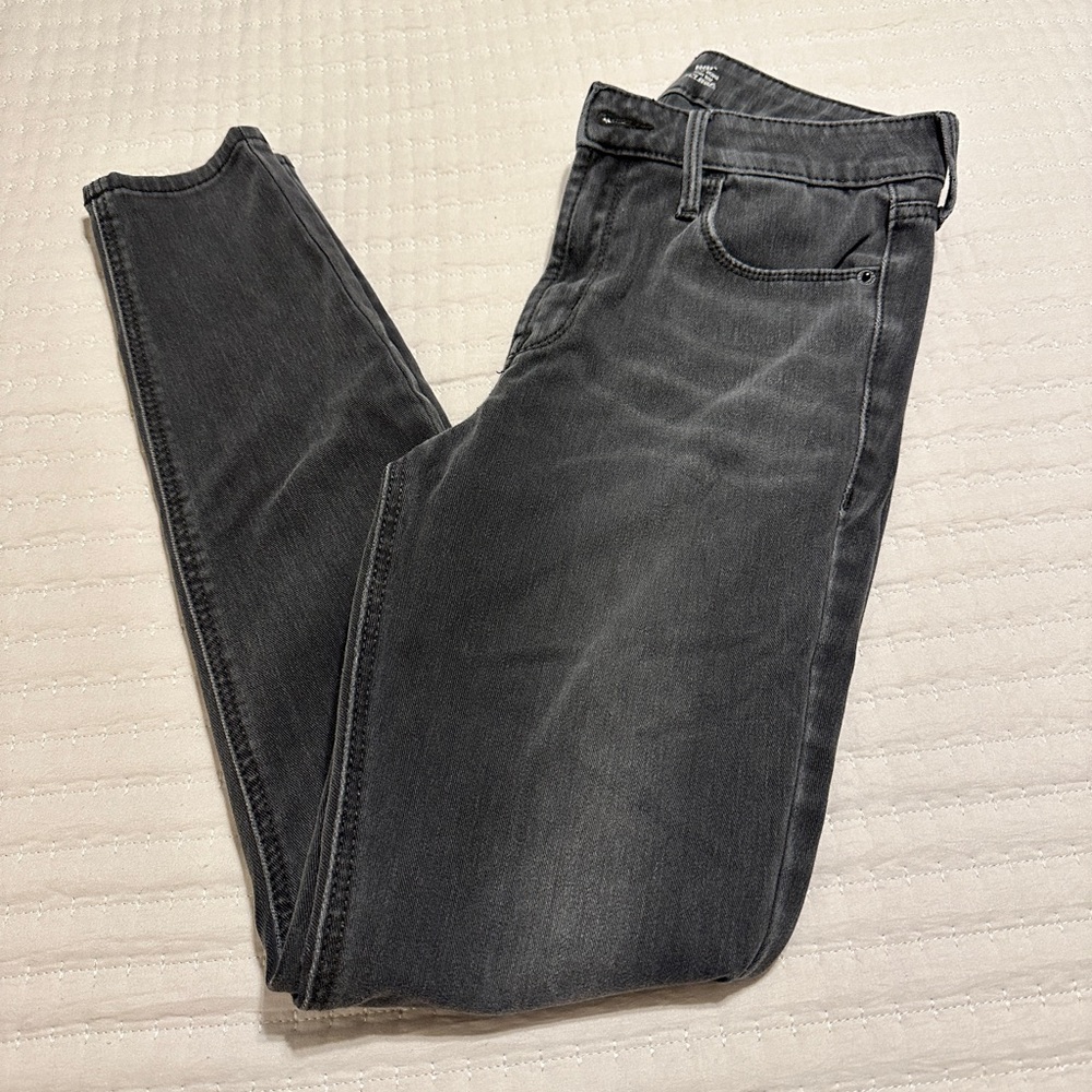 Black Old Navy RockStar Super Skinny High-rise, Jeans size 4